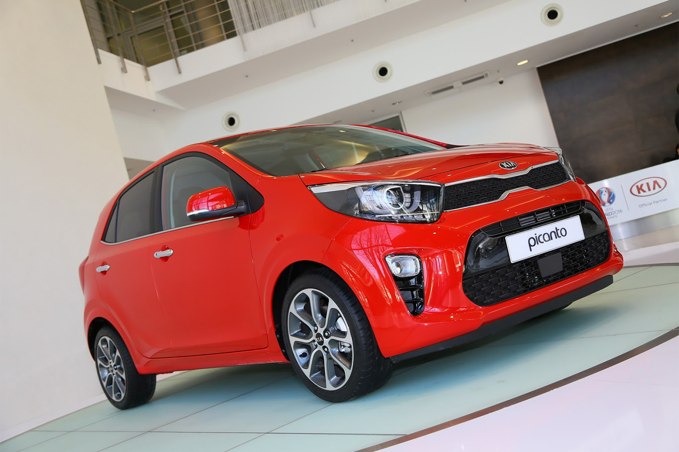 2017-kia-picanto-42.jpg