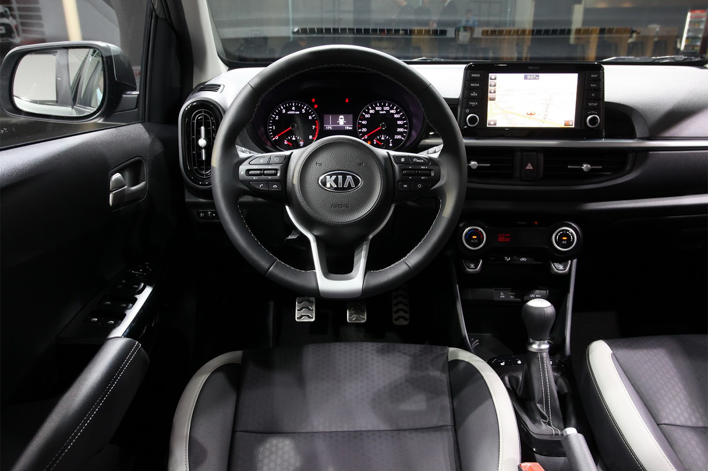 2017-kia-picanto-50.jpg